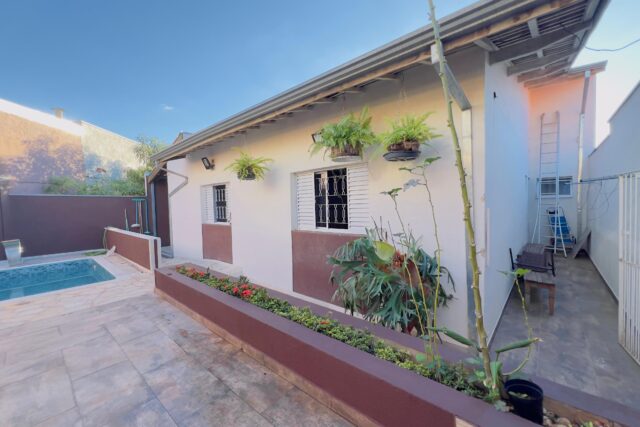 Casa Térrea à Venda em Campinas